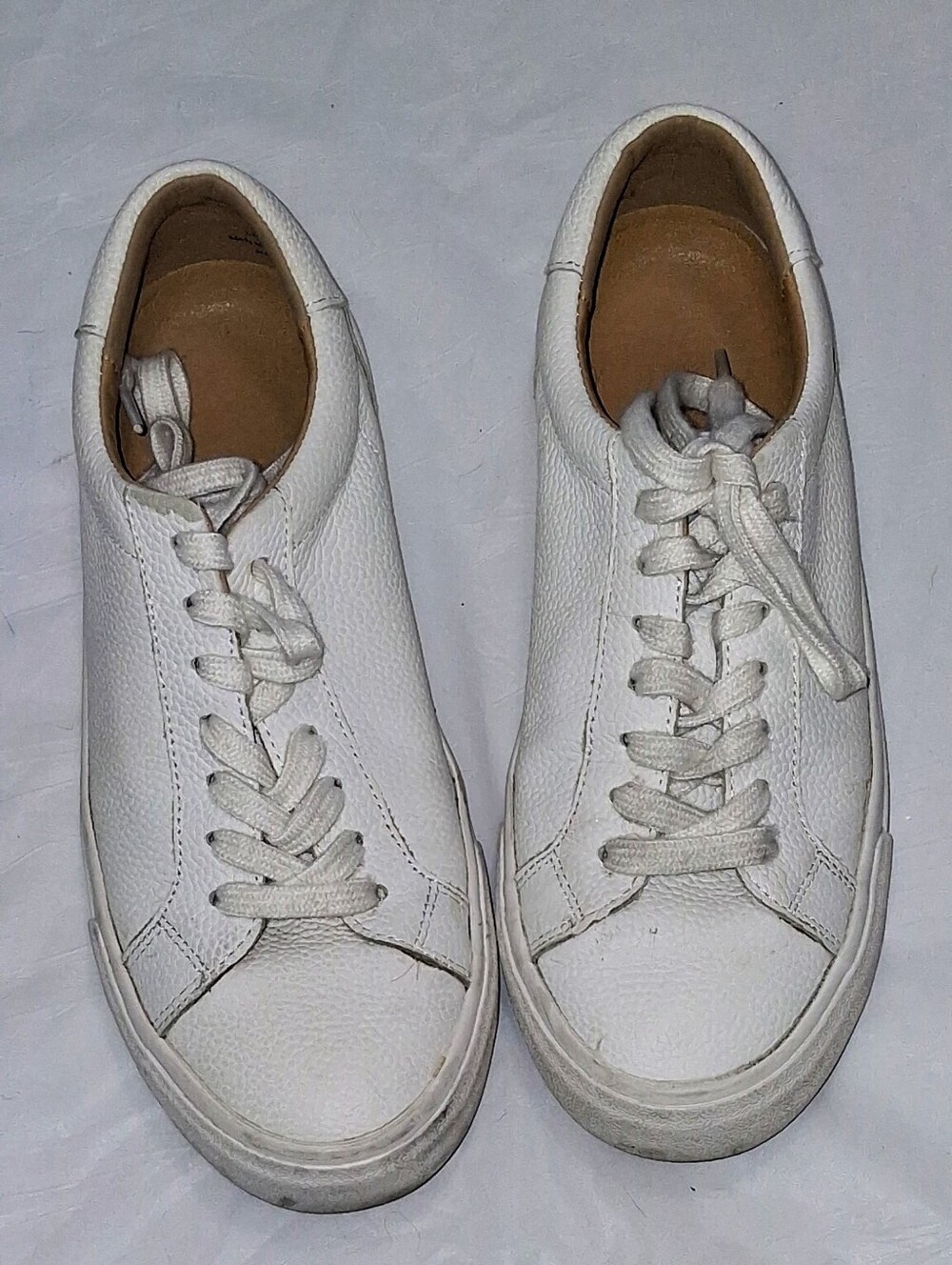 Womens Low-Top White Leather Sneakers